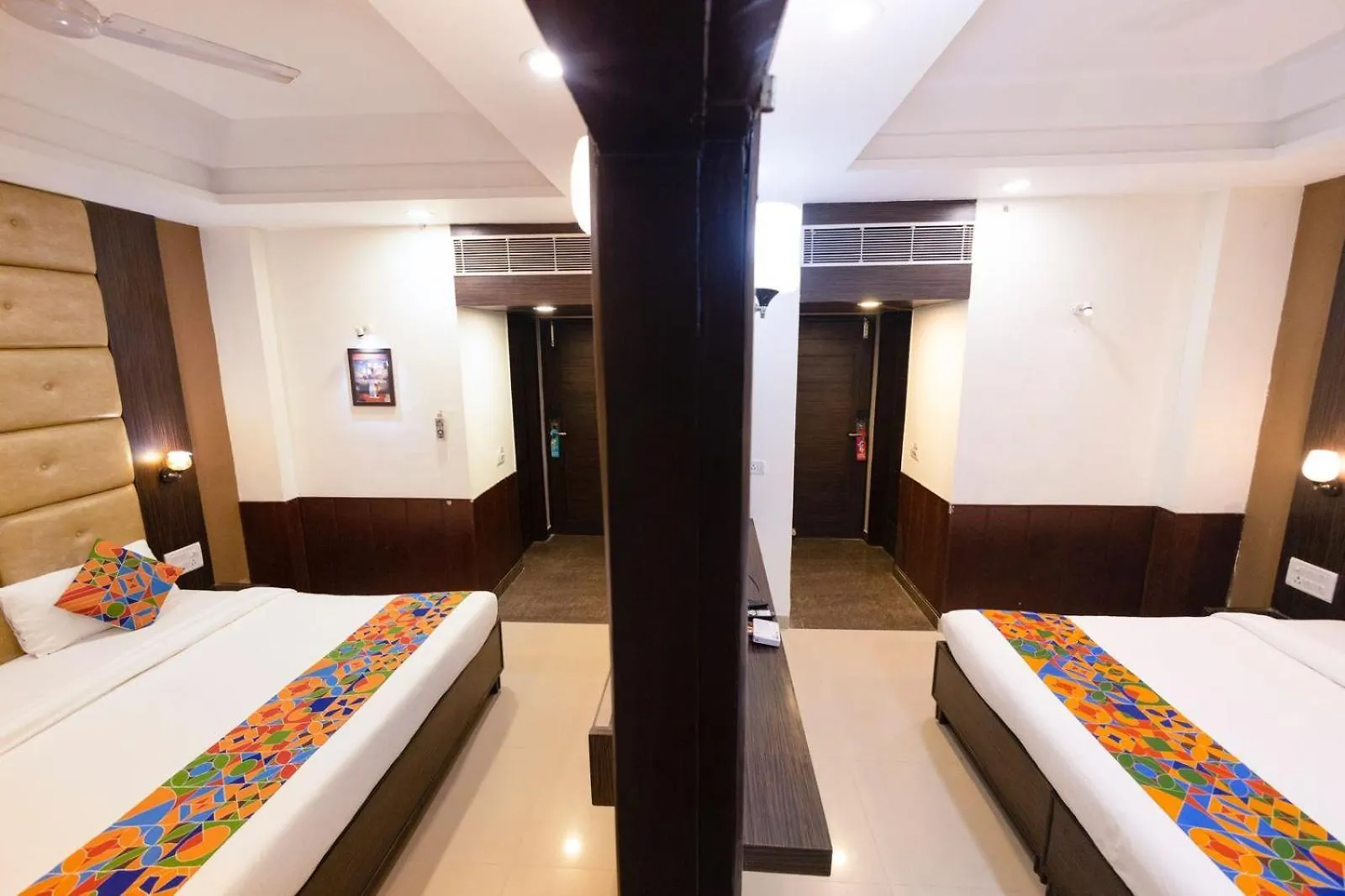 אגרה Hotel Sahibs Lighthouse - Swimming Pool