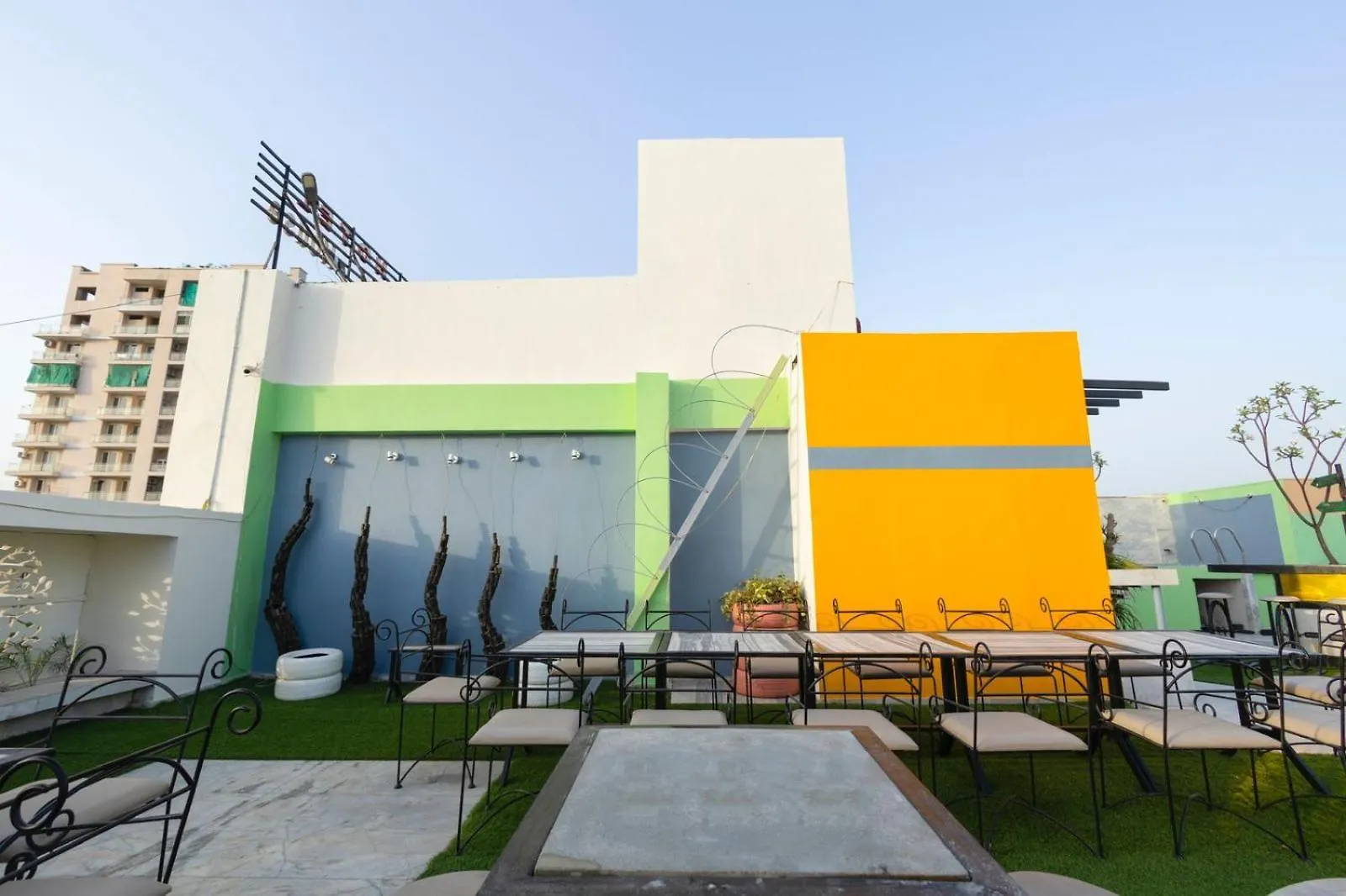 ****  אגרה Hotel Sahibs Lighthouse - Swimming Pool הודו